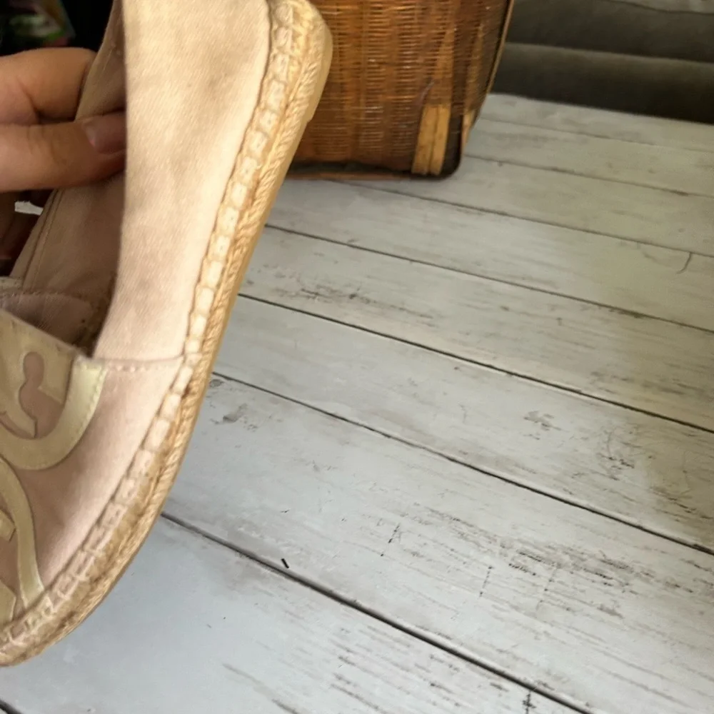 Tory Burch good pre